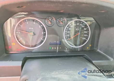 2010 Dodge Ram 1500 z USA, uszkodzony, nr VIN 1D7RV1CT9AS152214